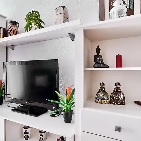 Espanhouse David 2 Bedroom With Pool Apartment *